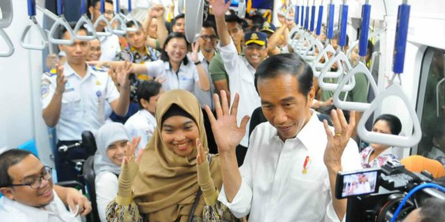 Diresmikan Jokowi, MRT Resmi Beroperasi Hari Ini