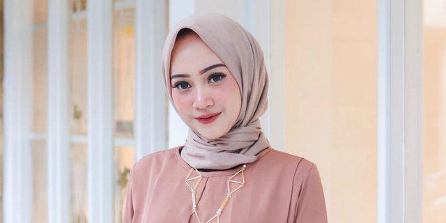 Aneka Dress Hijab untuk Sambut Bulan Ramadhan