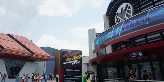 Lawan Arnim Zola Bareng Ant-Man dan The Wasp di Hong Kong Disneyland