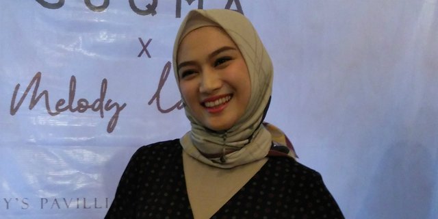 Tips Padu Padan Baju Ramadhan dari Melody Laksani