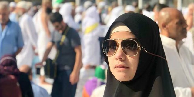 Pamer Foto Berhijab, Annisa Pohan Diperingatkan Netizen