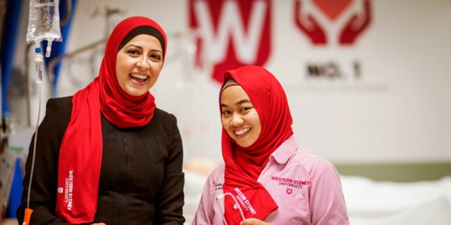 Hijab untuk Mahasiswi Keperawatan Pertama di Australia