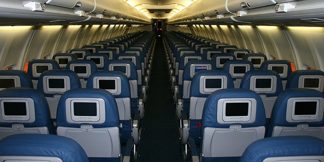 Viral! Maskapai Ini Ungkap Posisi Kursi Berbahaya di Pesawat