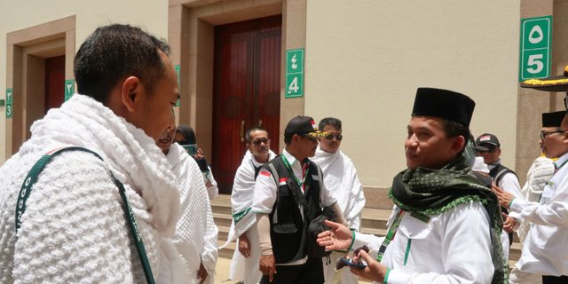 Jemaah Berisiko Tinggi Diizinkan Niat Ihram di Bus