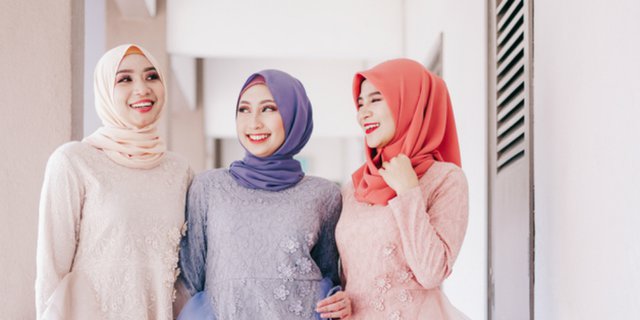 Tutorial Hijab Bridesmaid Simple Elegan