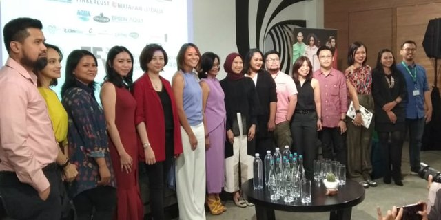 840 Koleksi Foto Penampakan Fashion Show HD Terbaru