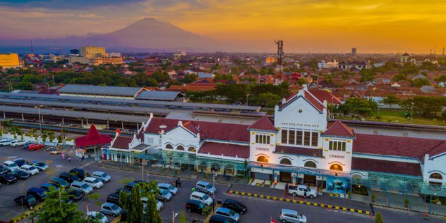 Menyusuri Wisata Sejarah Cirebon yang Unik