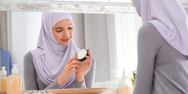 Urutan Skincare Pagi Hari Demi Wajah Tampak Mulus