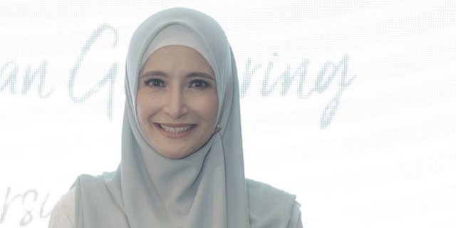 Awet Muda! Inneke Koesherawati Cantik Pakai Makeup Kekinian