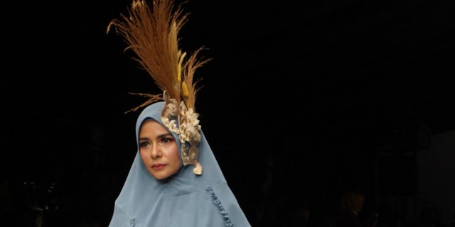 Saat Rumput Liar Disulap Jadi Fashion Berkelas