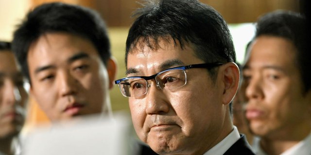 Istri Langgar Peraturan, Menteri Kehakiman Jepang Mundur