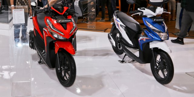 4 Alasan Banyak Orang Pilih Motor Baru  Dream.co.id