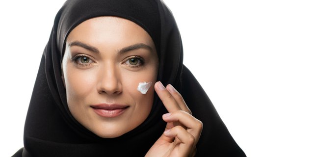 Trik Agar Sunblock Lebih Efektif Melindungi Kulit