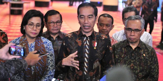 Jokowi Pertimbangkan Evakuasi WNI di Wuhan