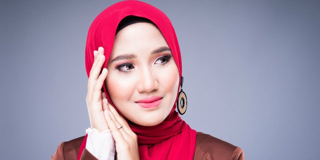 Warna-warna Hijab yang Mudah Dipadu Padan