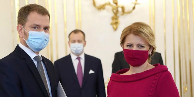 Masker Dan Outfit Matching Gaya Presiden Slovakia Curi Perhatian Dream Co Id