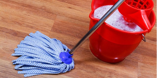 Sudah Tahu Langkah Efektif Disinfektan Lantai Rumah? Yuk Simak