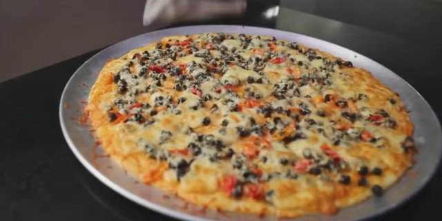 Resep Pizza Keong Sawah ala Susi Pudjiastuti