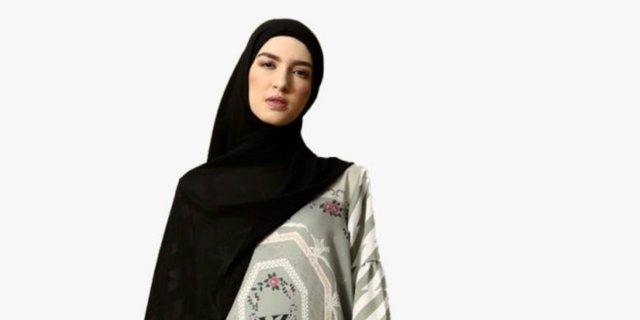 Koleksi Hijab dan Busana Muslim Desainer Semarakkan Hari Raya