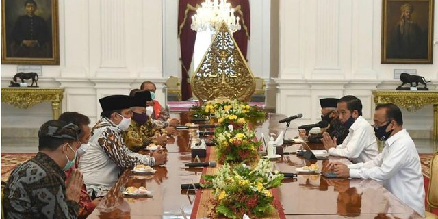 Terapkan New Normal di Tempat Ibadah, Jokowi Undang Tokoh Lintas Agama
