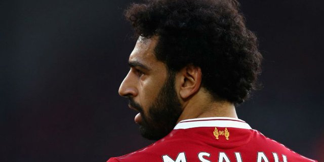Pengantre di SPBU Kaget, Bintang Liverpool Mohamed Salah Traktir Isi Bensin