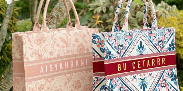 Buttonscarves Luncurkan Koleksi Aaliya Tote Bag Terbaru