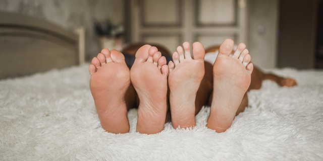 4 Tips Mengatasi Kaki yang Bau dan Berkeringat