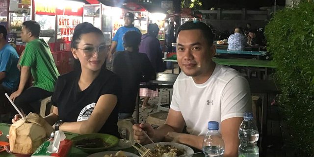 Rekan Artis Cemas, Zaskia Gotik yang Hamil Muda Dilarikan ke Rumah Sakit