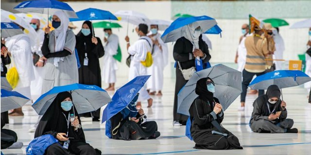 Pertama Kalinya, Polwan Saudi Tergabung dalam Petugas Keamanan Haji