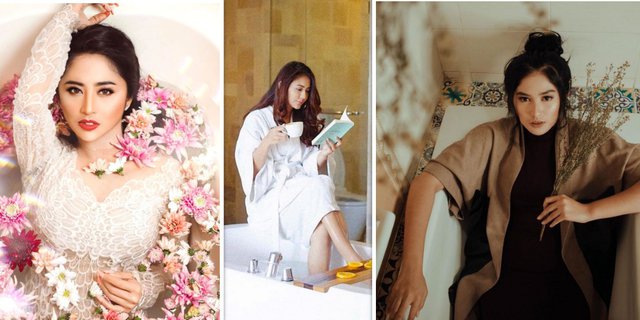 Mengintip Deretan Pose Manja 5 Seleb Cantik dalam Bathtub