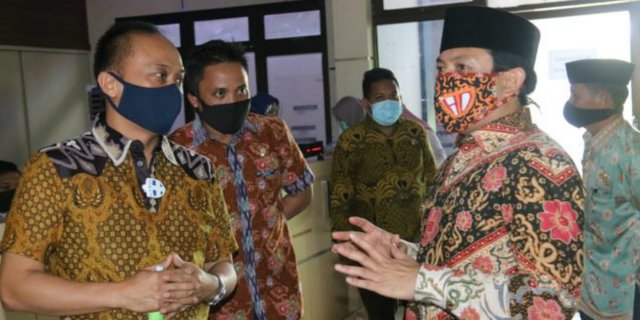 Dirjen Dukcapil Apresiasi Layanan Adminduk Aplikasi Slawe Kota Bengkulu 