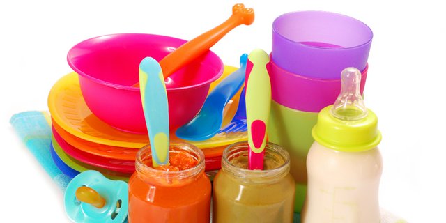 Yakin dengan Keamanan Alat Makan Plastik Anak? Periksa Kodenya