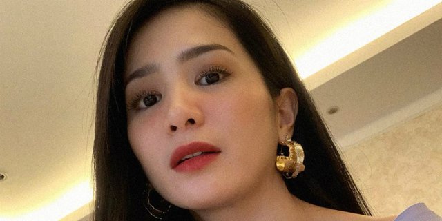 Serem Bunga Zainal Pernah Dikirim Foto Tak Senonoh Netizen Dream Co Id