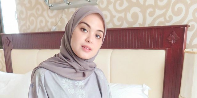 Baby Bump Mulai Terlihat, Potret Cantik Vebby Palwinta yang Sedang Hamil