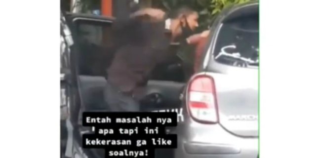 Viral Video Cowok Emosi, Jepit Ceweknya Pakai Pintu Mobil