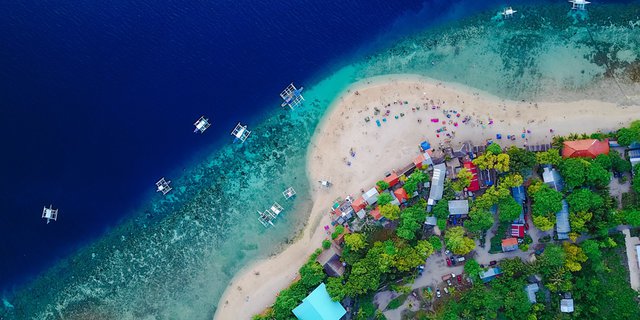 Pantai Ini Jadi Tujuan Menyelam Terkemuka Di Asia