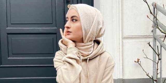 Padu Padan Sweatpants untuk Hijab Outfit Modis