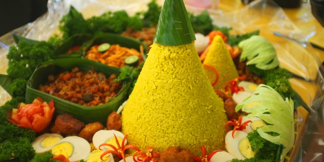 Riuh Tweet Bentuk Kerucut Tumpeng, Kaesang Ikutan Nyeletuk Lho