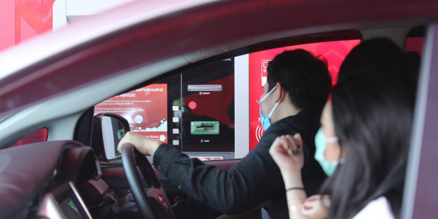 Hore! CIMB Niaga Punya ATM Drive Thru dan Vending Machine di Rest Arel Cipali