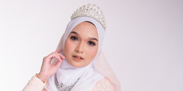 Klasik Elegan, Inspirasi Tren Gaun Pengantin Internasional untuk Hijaber