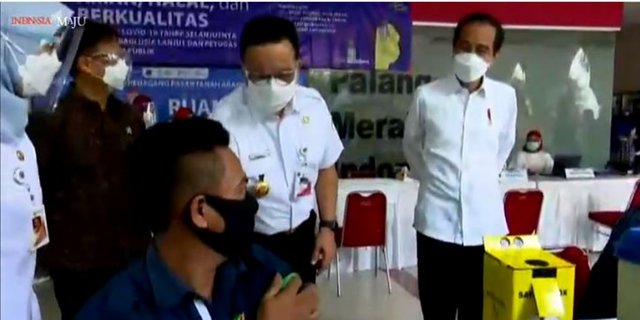 Jokowi: Setelah DKI, Vaksinasi Tahap Kedua Dilakukan di Provinsi Lain