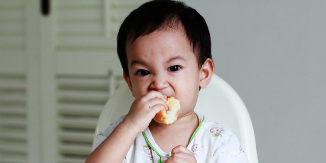 Tumbuh Kembang Anak Optimal,  Penuhi Nutrisi dan Stimulasi