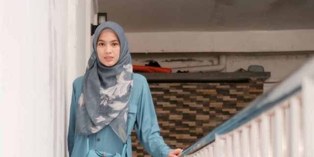 Nostalgia Yuk! Mainan Masa Sekolah Ini Selalu Ada Dalam Tas Alyssa Soebandono