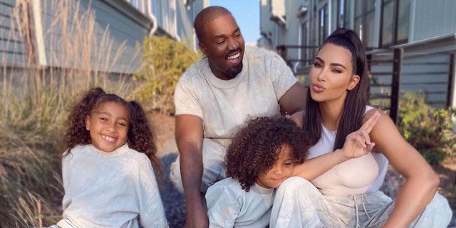 Kim Kardashian Bangun Komplek Bermain untuk Anaknya, Super Mewah!