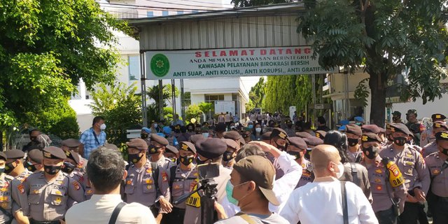 Pengamanan Sidang Rizieq Shihab Diperketat Paska Bom Makassar