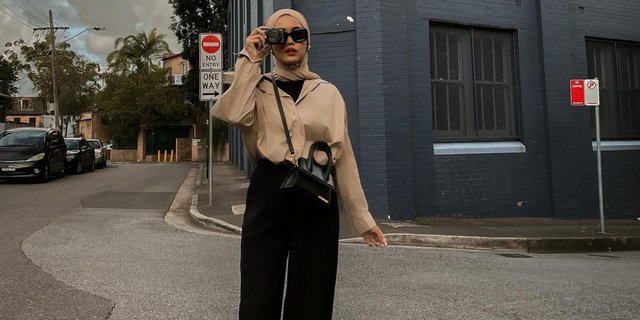 7 Item Pendukung 'Oversized Blazer Outfit' ala Ana Octarina