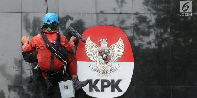 Pegawai KPK Curi 2 Kg Emas Barang Bukti Kasus Korupsi, Dipecat!