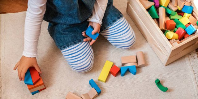 Alasan Penting Anak Harus Dibiasakan Rapikan Mainan