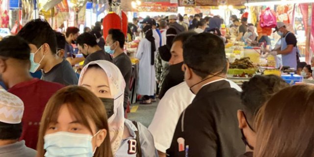 Bazar Ramadan Malaysia Picu Kekhawatiran Meningkatnya kasus Covid-19