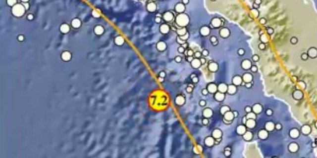 Gempa Magnitudo 7,2 Guncang Nias Barat